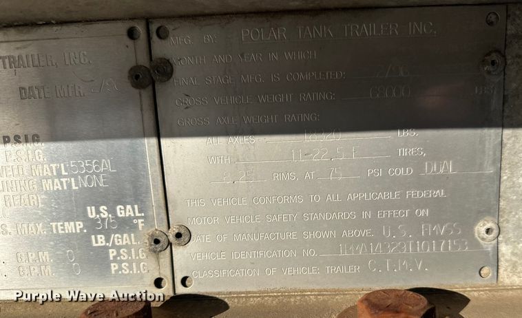 image for item FK1570 1996 Polar asphalt trailer