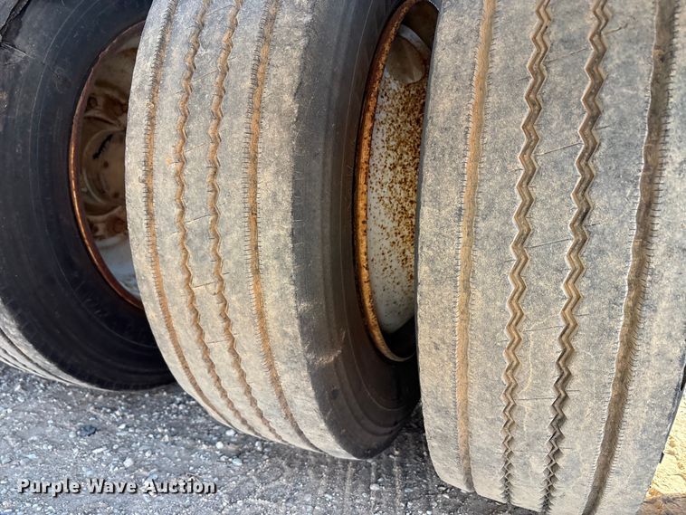 image for item FK2526 1990 Siebert lowboy equipment trailer