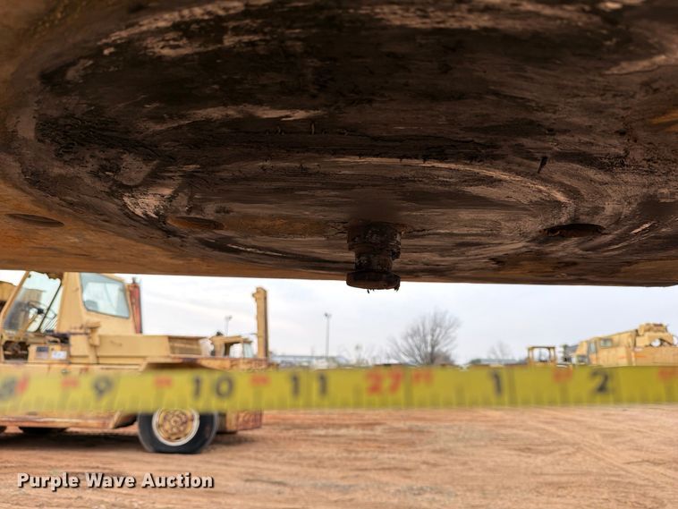 image for item FK2536 1988 Siebert lowboy equipment trailer