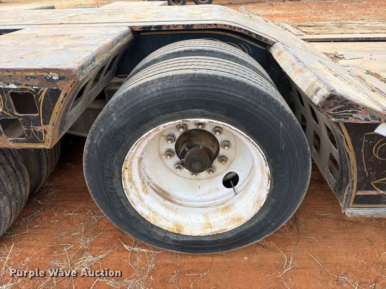 image for item FK2538 1984 Siebert lowboy equipment trailer