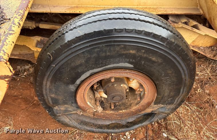 image for item FK2541 1979 Load king lowboy equipment trailer