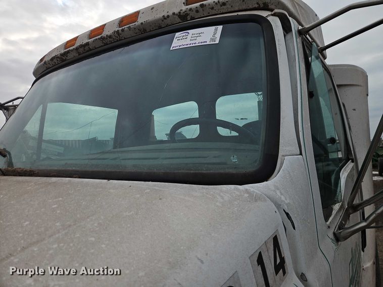 image for item FN5560 1999 Sterling A-Line semi truck