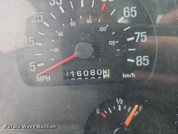 image for item FN5560 1999 Sterling A-Line semi truck