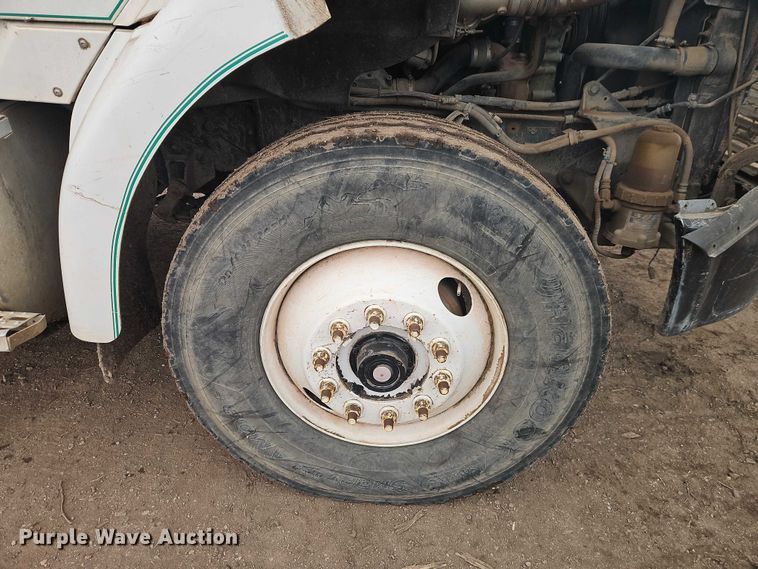 image for item FN5560 1999 Sterling A-Line semi truck