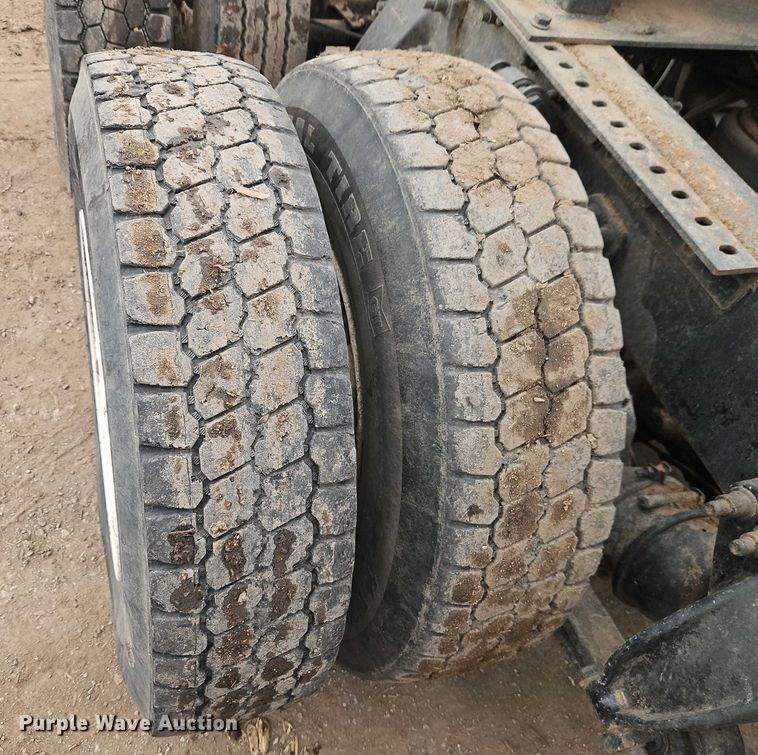 image for item FN5560 1999 Sterling A-Line semi truck