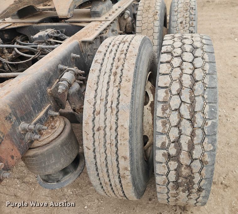 image for item FN5560 1999 Sterling A-Line semi truck