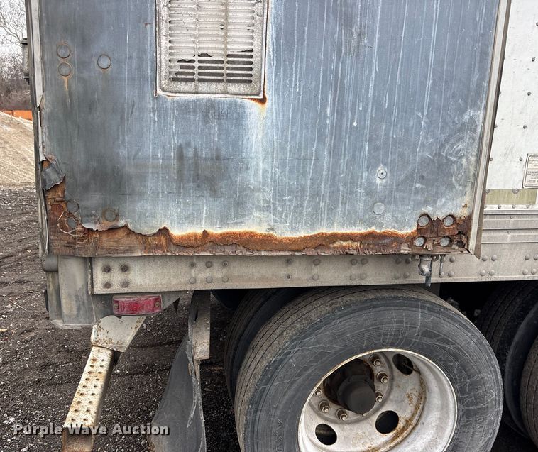 image for item FO3517 2006 Utility VS2DC dry van trailer