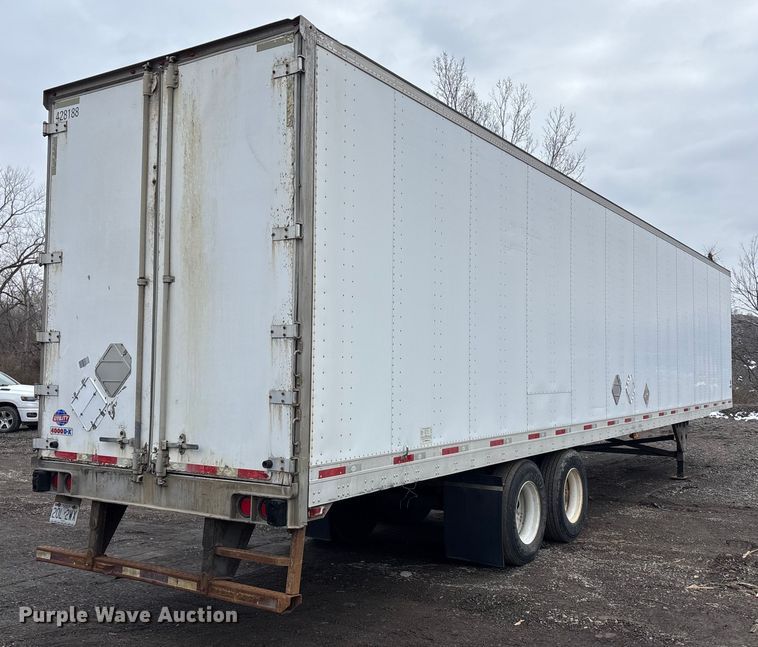 image for item FO3519 2009 Utility VS2DX dry van trailer
