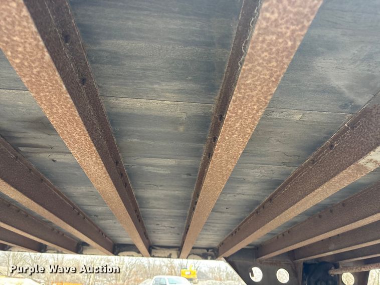 image for item FO3519 2009 Utility VS2DX dry van trailer