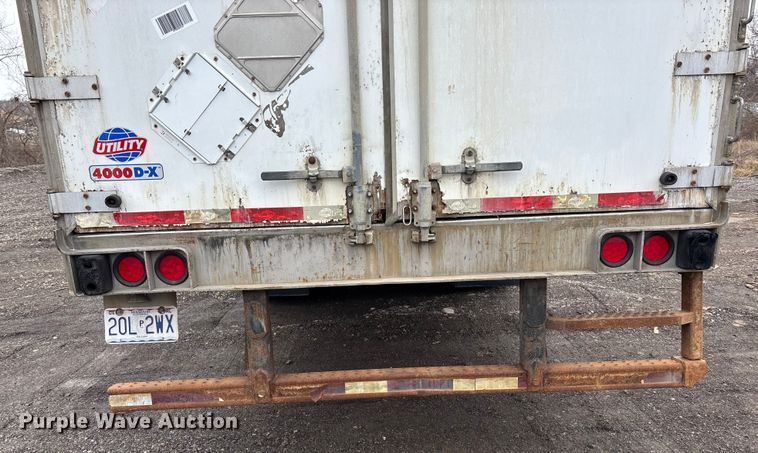image for item FO3519 2009 Utility VS2DX dry van trailer