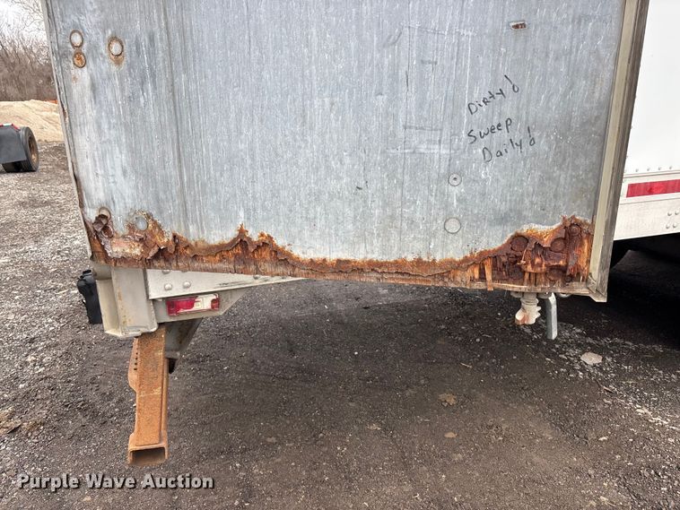 image for item FO3519 2009 Utility VS2DX dry van trailer