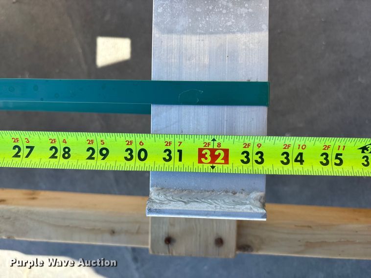 image for item FO3533 Merritt Aluminum headache rack