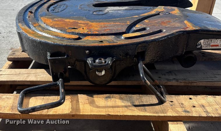 image for item FO3534 Fifth wheel plate