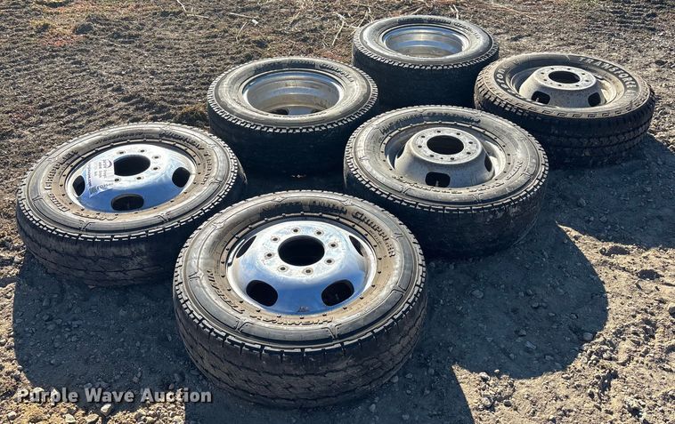 image for item FO3540 (6) tires