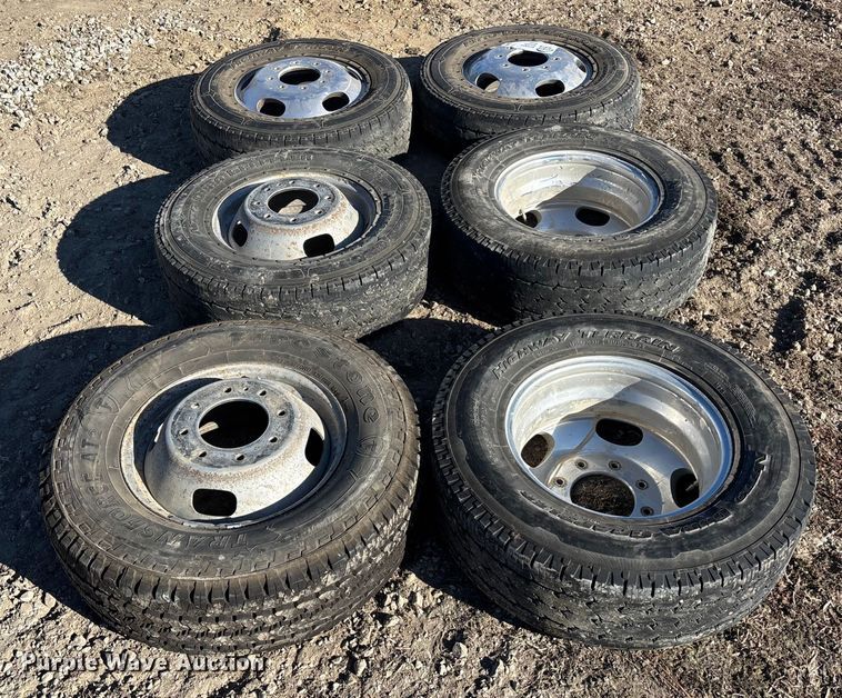 image for item FO3540 (6) tires