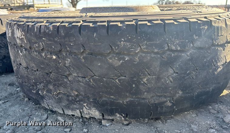 image for item FO3540 (6) tires