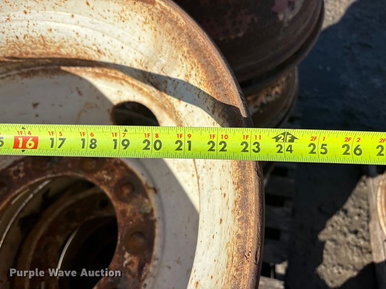 image for item FO3541 Tires and wheels