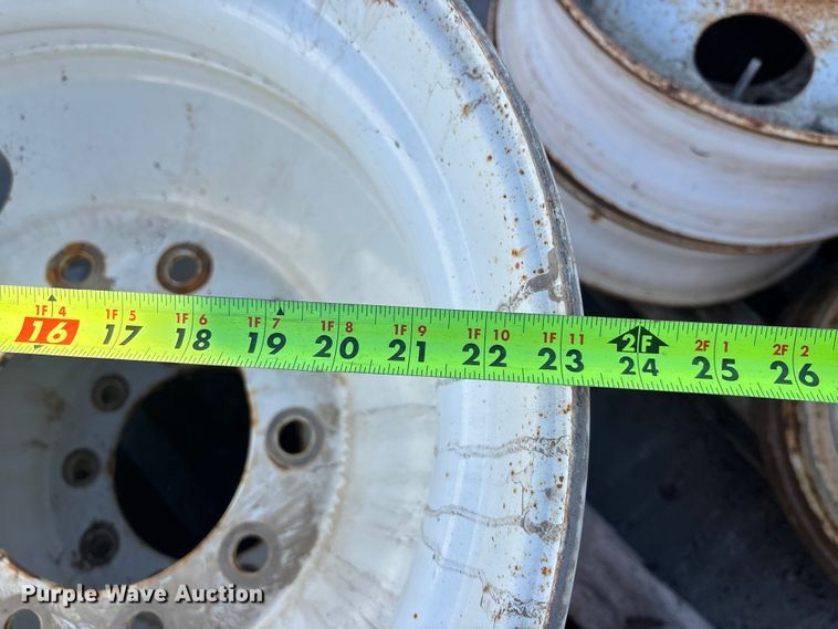 image for item FO3541 Tires and wheels