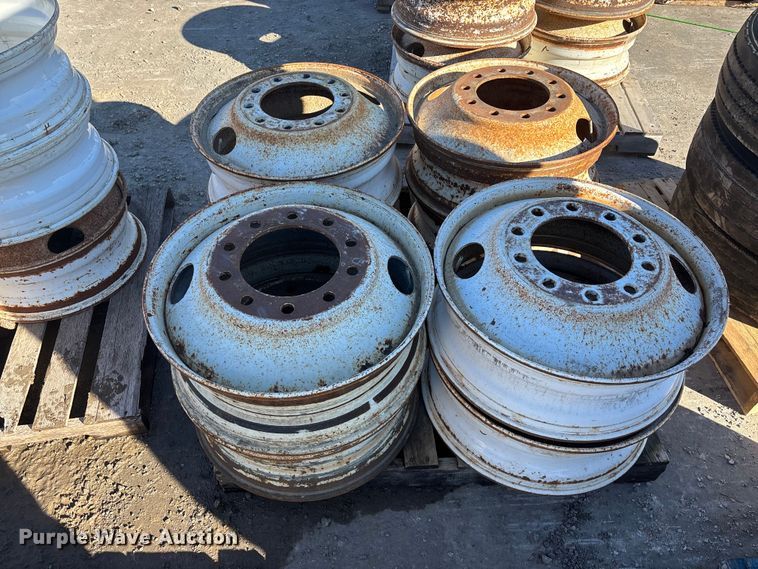 image for item FO3541 Tires and wheels