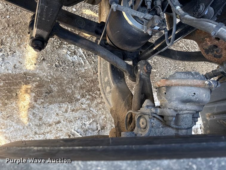 image for item LH9434 2015 Freightliner Cascadia 125 semi truck