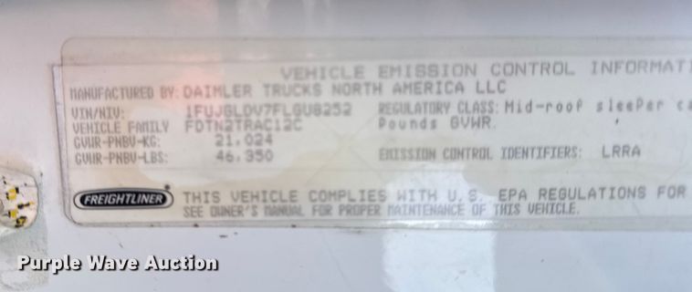 image for item LH9434 2015 Freightliner Cascadia 125 semi truck