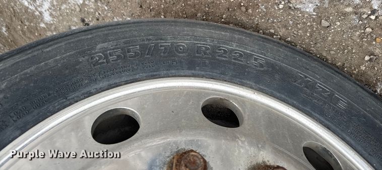 image for item OE9503 1982 Kenworth W900 truck cab and chassis