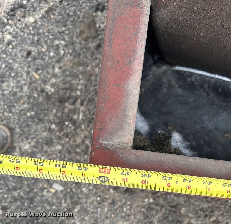 image for item OE9503 1982 Kenworth W900 truck cab and chassis