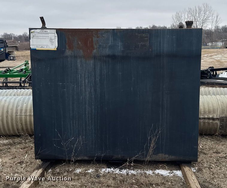 image for item OE9503 1982 Kenworth W900 truck cab and chassis