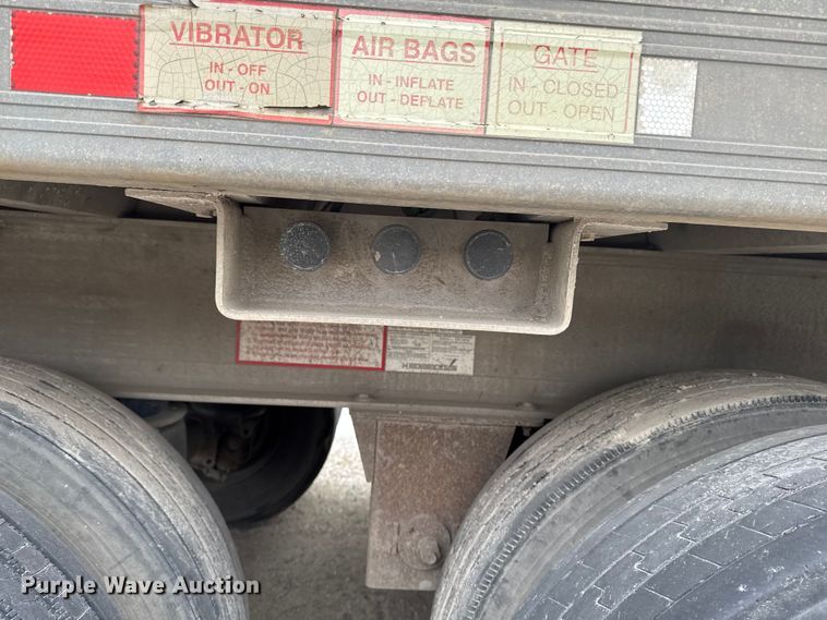 image for item OE9506 2010 Travis body & trailer end dump trailer