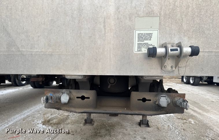 image for item OE9506 2010 Travis body & trailer end dump trailer