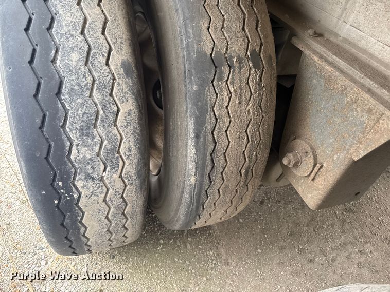 image for item OE9506 2010 Travis body & trailer end dump trailer