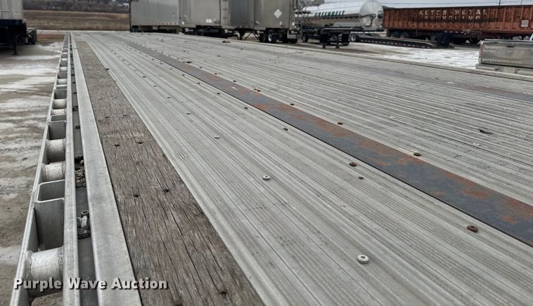 image for item OE9507 2015 Great Dane flatbed trailer