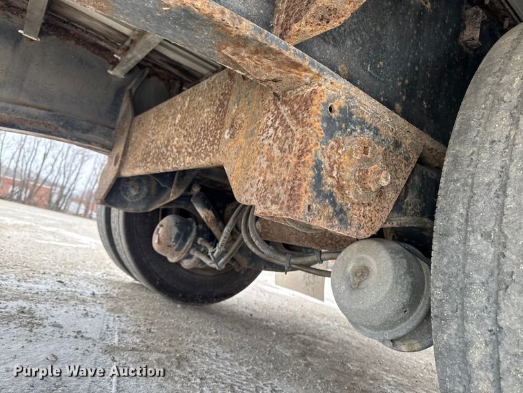 image for item OE9508 2013 Utility Trailer drop deck trailer