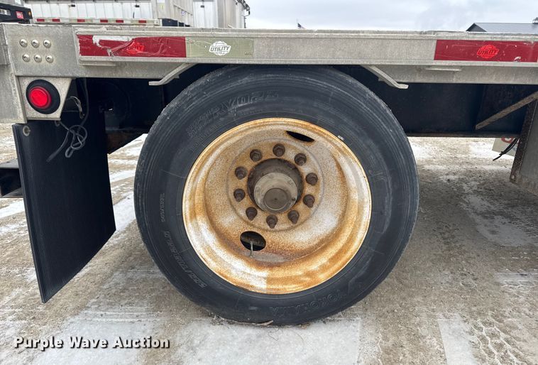 image for item OE9508 2013 Utility Trailer drop deck trailer