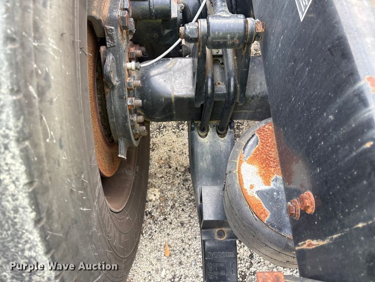 image for item YA1172 2018 Kenworth T680 semi truck