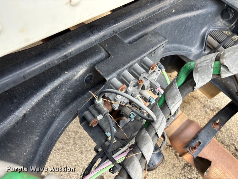 image for item YA1172 2018 Kenworth T680 semi truck