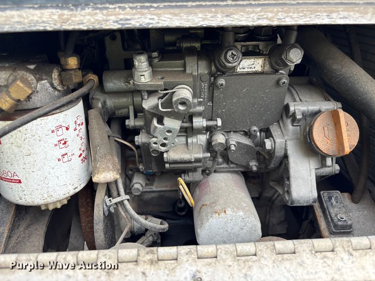 image for item YA1172 2018 Kenworth T680 semi truck