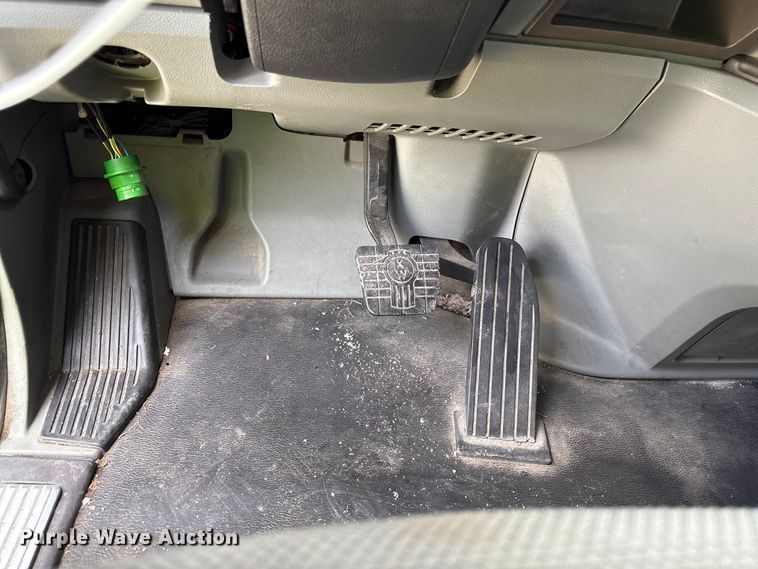 image for item YA1172 2018 Kenworth T680 semi truck