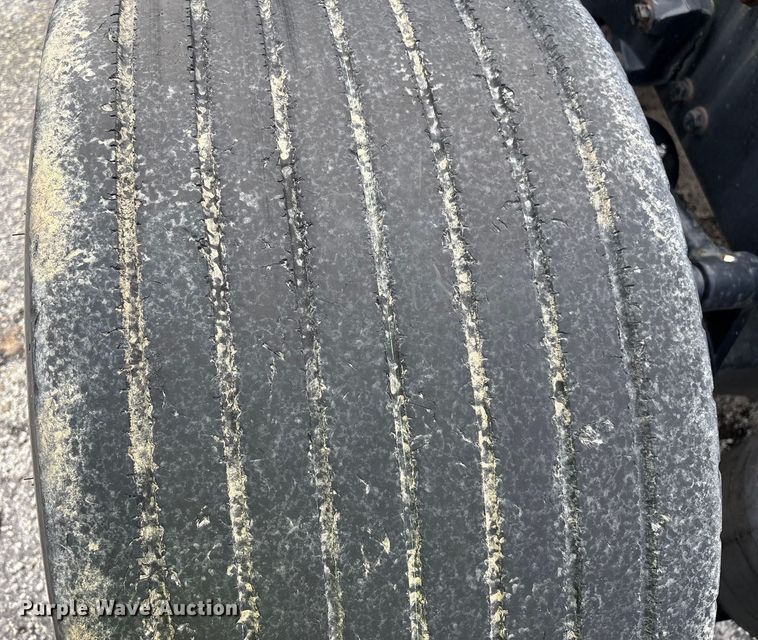 image for item YA1172 2018 Kenworth T680 semi truck