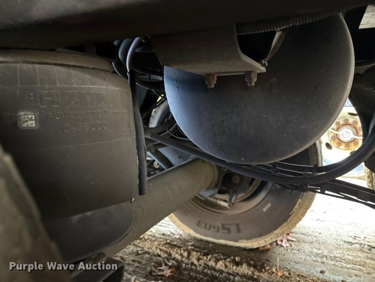 image for item YA1238 2023 Great Dane CCC-3314-21053  dry van trailer