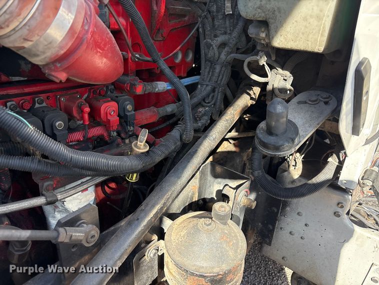 image for item YA1269 2002 Kenworth W900B semi truck