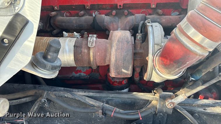 image for item YA1269 2002 Kenworth W900B semi truck