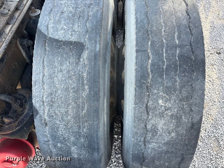 image for item YA1269 2002 Kenworth W900B semi truck