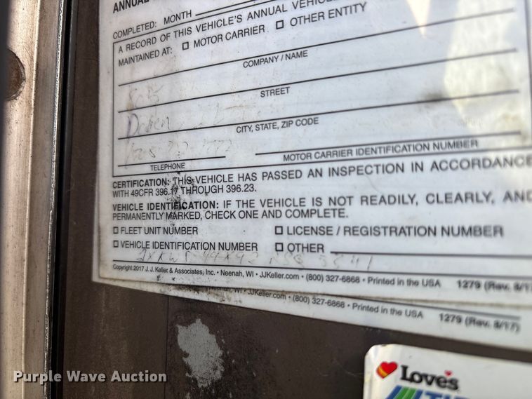 image for item YA1269 2002 Kenworth W900B semi truck