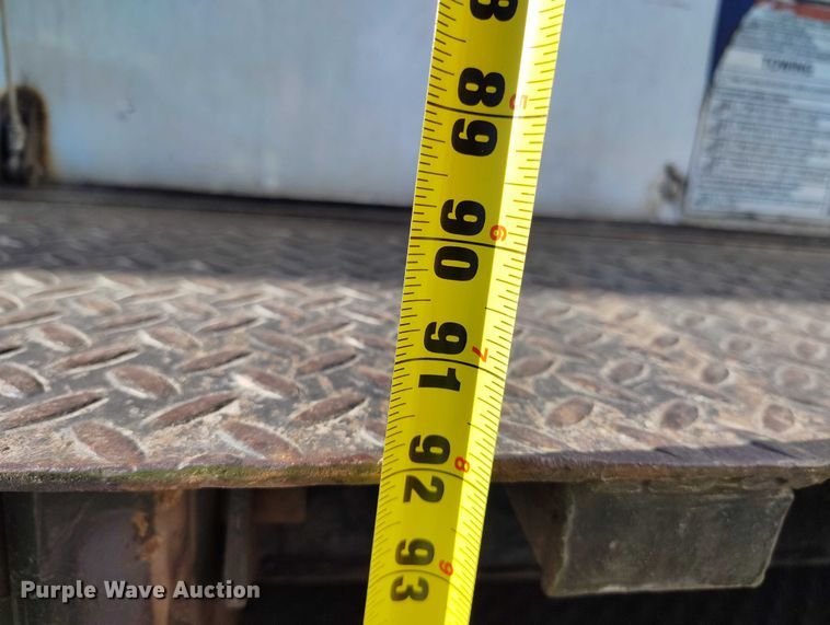 image for item YA1393 2015 International 4300  box truck