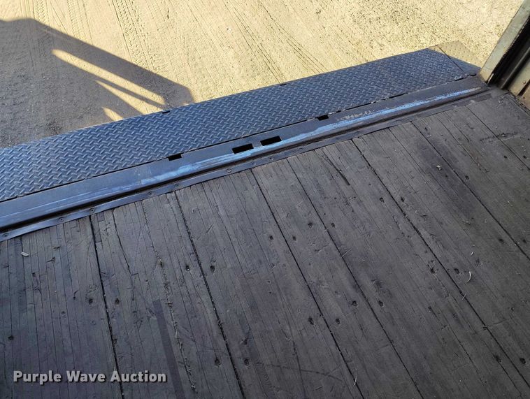 image for item YA1393 2015 International 4300  box truck