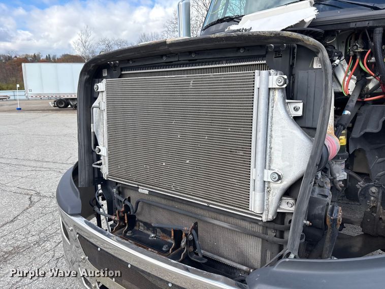 image for item YA1452 2024 International LT625 semi truck