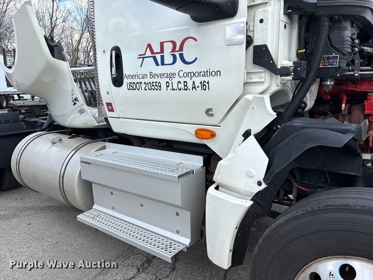 image for item YA1452 2024 International LT625 semi truck