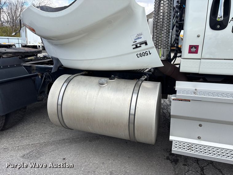 image for item YA1452 2024 International LT625 semi truck