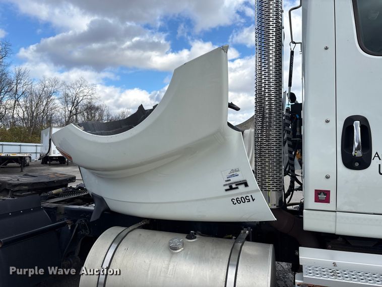 image for item YA1452 2024 International LT625 semi truck